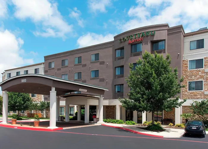Courtyard By Marriott San Antonio North Stone Oak At Legacy Hotel